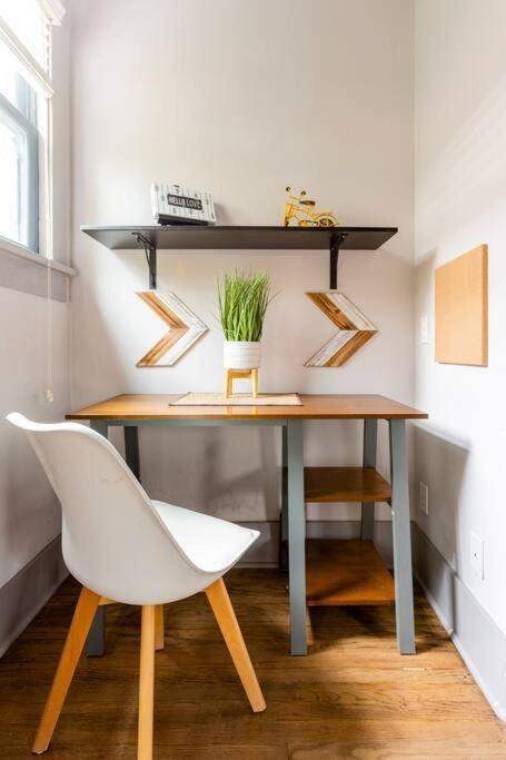 2Br Home W Parking Downtown Charm In Full Bloom! Tucson Kültér fotó