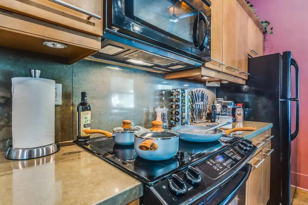 2Br Home W Parking Downtown Charm In Full Bloom! Tucson Kültér fotó