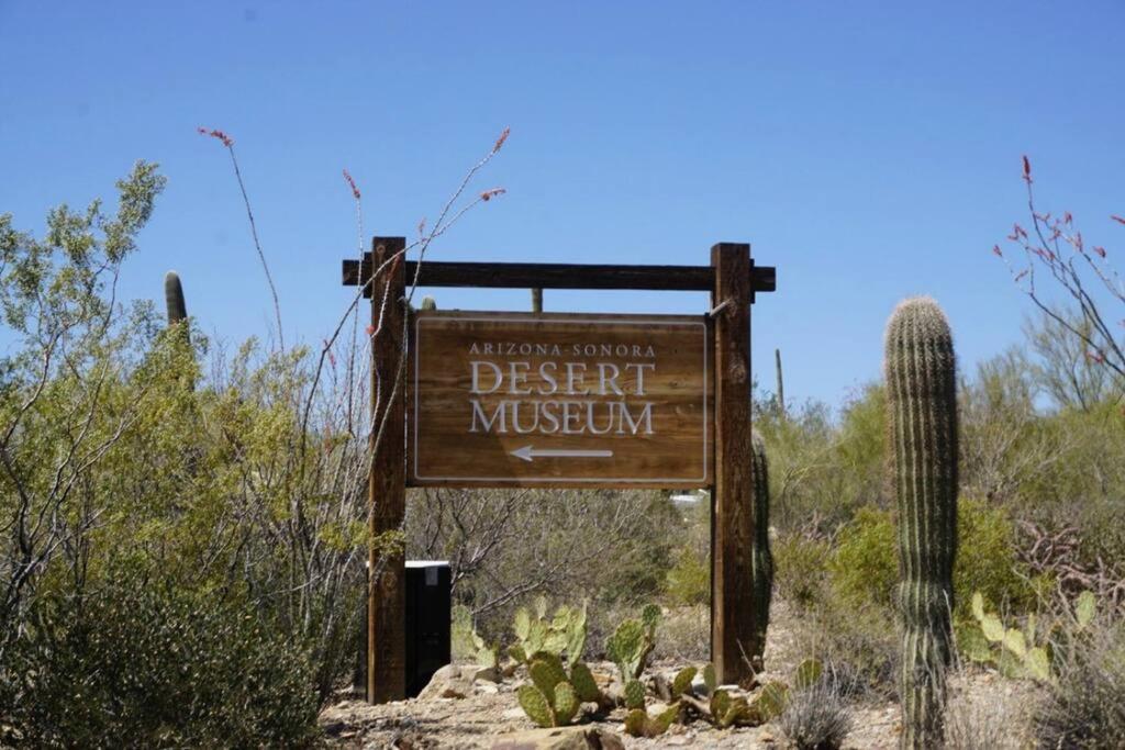 2Br Home W Parking Downtown Charm In Full Bloom! Tucson Kültér fotó
